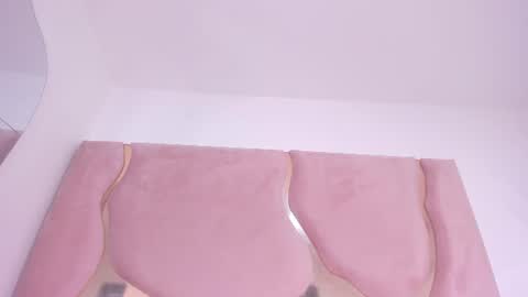 aisha_violeht online show from August 14, 5:05 pm