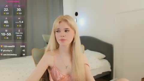 Alisha3 online show from August 5, 3:43 pm