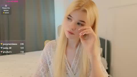 Alisha3 online show from August 14, 5:38 pm
