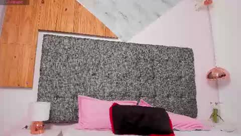 aitana_96_ online show from August 13, 1:30 am