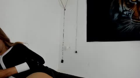 aithana_queen online show from July 29, 1:23 am
