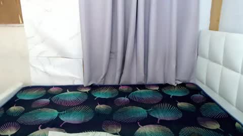 aiya_fox online show from July 20, 1:14 pm