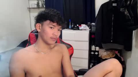 aj_daksxx online show from August 10, 2:13 am