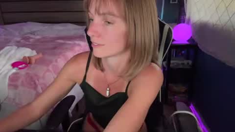 AJ online show from July 13, 12:39 am