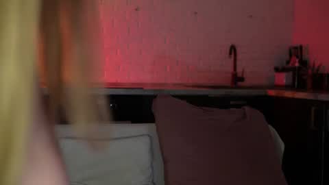 Alice and Nate online show from August 5, 8:18 pm