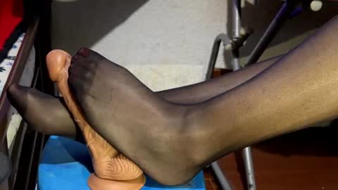 Ale pantyhose online show from July 24, 6:49 am