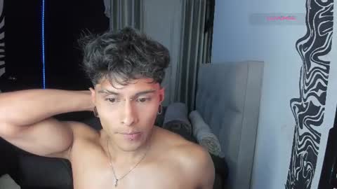 Ander uwu online show from August 8, 4:23 am