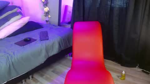 alaia online show from July 27, 3:39 pm
