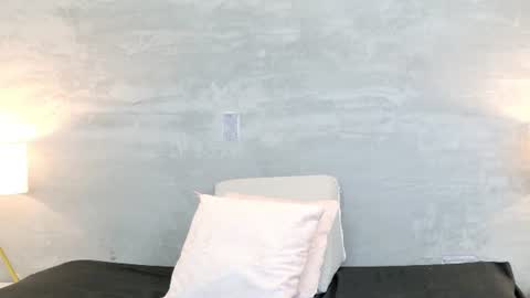alaia_colins online show from August 9, 2:56 am