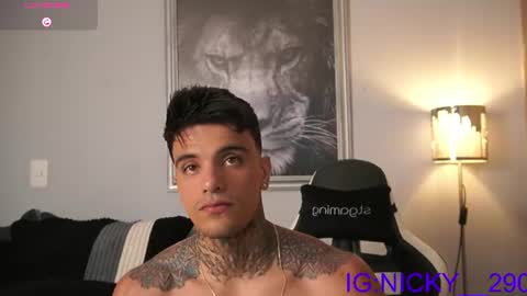 alan_morrys online show from August 13, 12:46 am