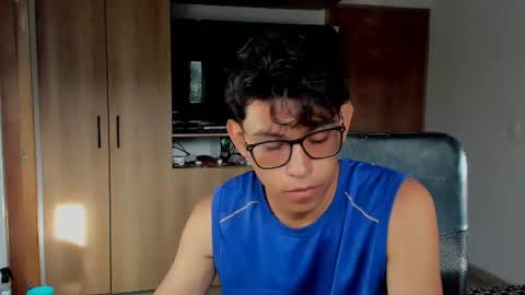 Alan and roomie online show from July 1, 12:17 pm