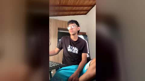 Alan and roomie online show from July 2, 12:50 pm