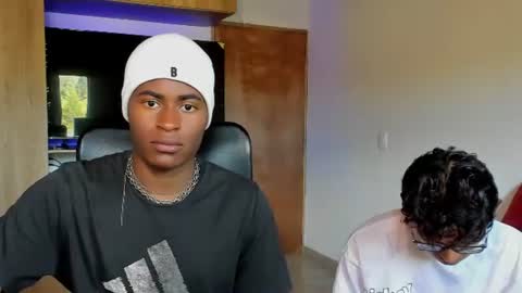 Alan and roomie online show from July 5, 7:28 pm