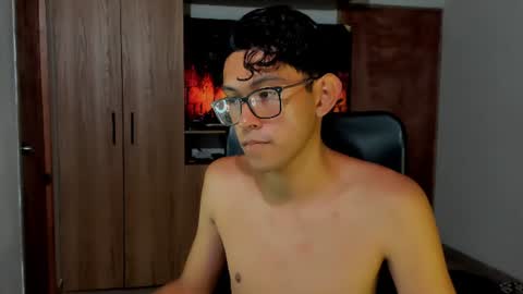 Alan and roomie online show from July 16, 12:11 am
