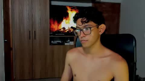 Alan and roomie online show from July 16, 2:01 am