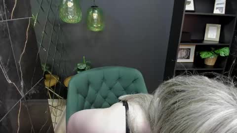 Alana online show from May 15, 12:38 pm