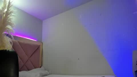 alanah connors online show from July 31, 6:46 pm