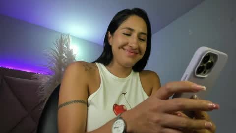 alanah connors online show from August 1, 6:14 pm