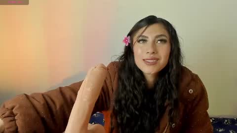 ALANA Please follow me  online show from July 30, 11:11 pm