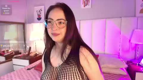 alanawestt online show from August 11, 2:30 pm