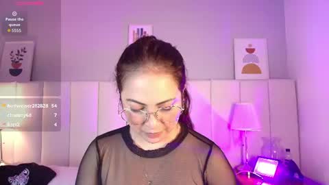 alanawestt online show from August 12, 4:31 pm