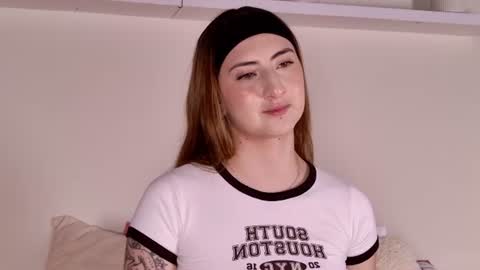 Alanna online show from August 13, 7:06 pm