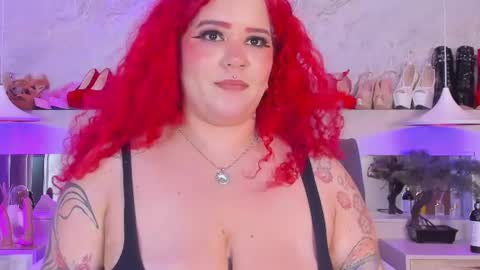 Alanna  online show from August 12, 4:26 am