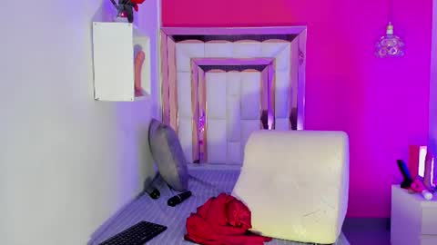 Alanna online show from August 10, 10:22 pm