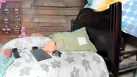 alariprincess online show from August 8, 8:09 pm