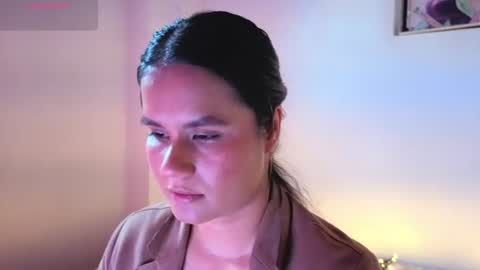 alba_toro535670 online show from August 5, 12:25 pm