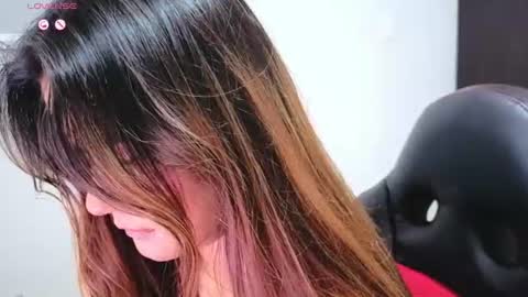 alba_toro535670 online show from August 6, 7:35 pm