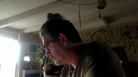 albandant online show from May 27, 6:54 pm