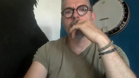 albandant online show from June 17, 1:43 pm