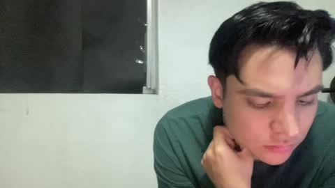 alber753713 online show from August 4, 7:27 am