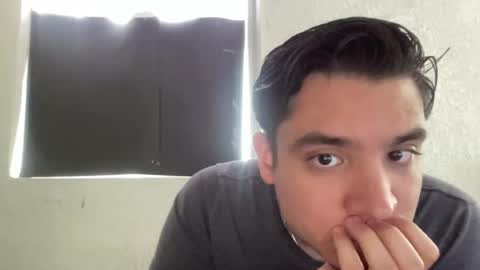 alber753713 online show from August 10, 5:47 pm
