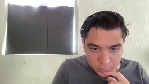 alber753713 online show from August 10, 7:59 pm