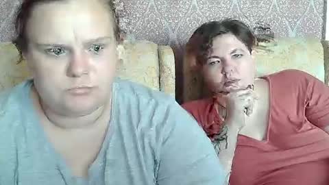AlbertaAndSharon online show from August 6, 1:10 pm