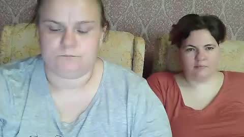AlbertaAndSharon online show from August 6, 5:23 pm