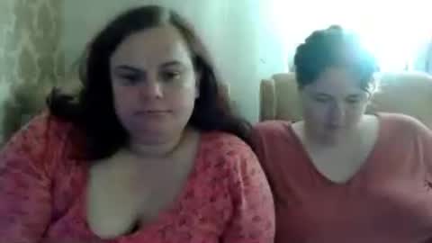AlbertaAndSharon online show from August 11, 1:46 pm