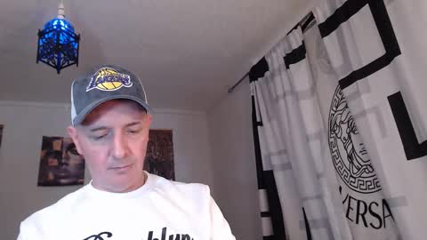 aldovitzo online show from April 3, 12:08 am
