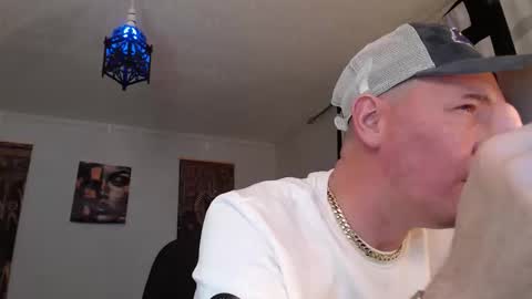 aldovitzo online show from April 3, 10:24 pm
