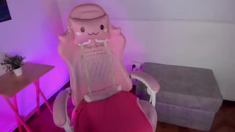 Alejandra  online show from August 12, 4:53 pm