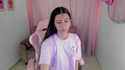 Ale  online show from July 31, 4:02 pm