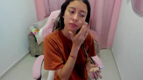 Ale  online show from August 5, 11:03 pm
