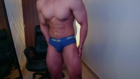 aleandro online show from August 12, 1:13 pm