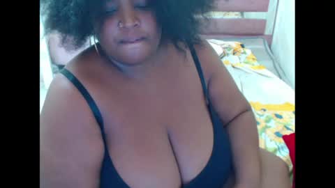 aleeinvein1 online show from July 28, 2:06 am