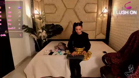 aleja__slav3 online show from August 9, 2:23 am