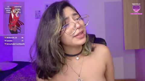 A L E J A  online show from August 14, 6:33 pm