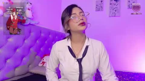 A L E J A  online show from August 15, 12:53 pm