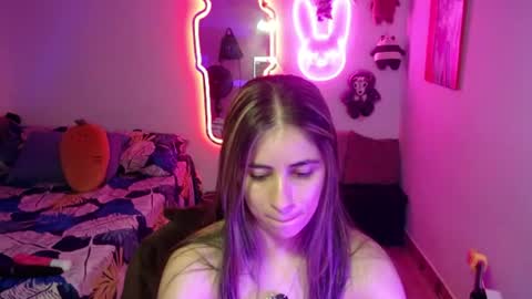 aleja diamond online show from August 14, 8:29 am